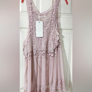 LeBellum by Hillary Scott Lace Pink Layering Top - Size 2x - New!